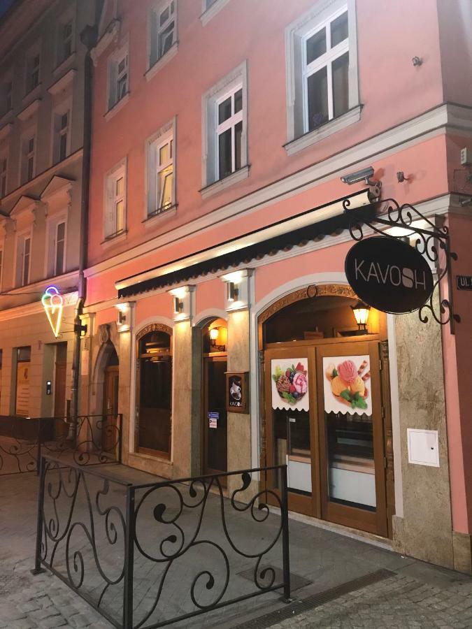 Willa Przy Czarnej Bramie Klodzko Exterior photo
