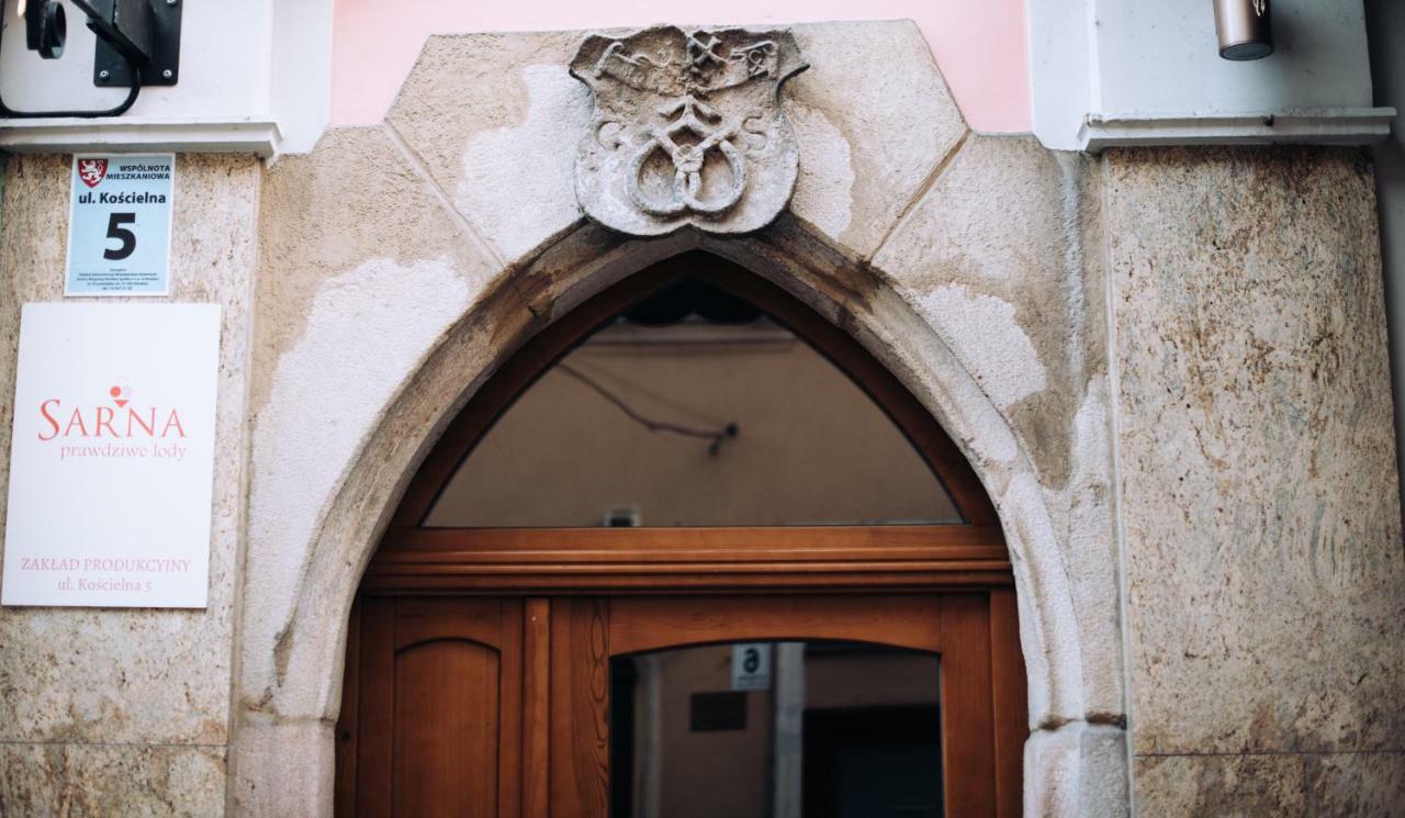 Willa Przy Czarnej Bramie Klodzko Exterior photo